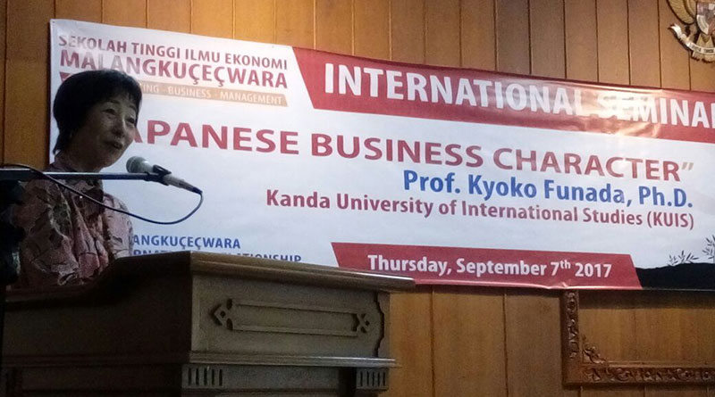 Kuliah Tamu oleh Prof. Kyoko Funada, Ph.D. dari Kanda University of International Studies